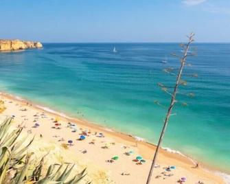 Villa Doris Suites - Lagos, Portugal - Strand