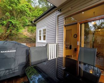 Ferntree Digs Cottage - Warburton