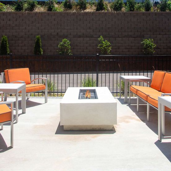 Patio view of La Quinta Inn & Suites by Wyndham Oxford