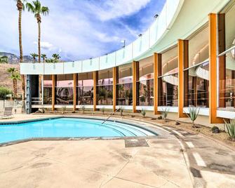 Modern Bungalow in Historic Ocotillo Lodge! - Palm Springs - Piscine