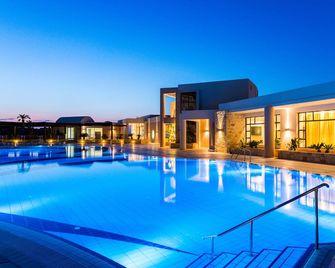 Grand Hotel Holiday Resort - Hersonissos - Piscina