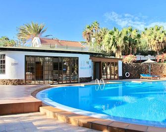 Monte Marina Naturist Resort - Esquinzo - Pool