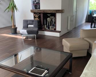 Chambres à loyers dans un Penthause - Bourg-la-Reine - Salon