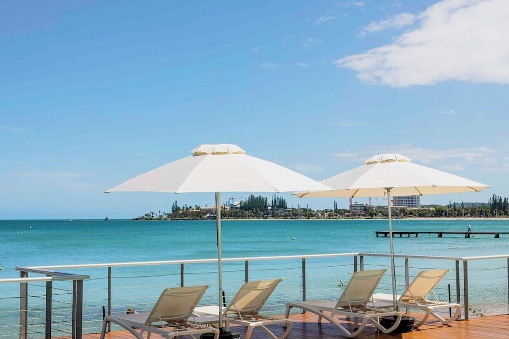 Chateau Royal Beach Resort & Spa, Noumea - נומאה - חוף