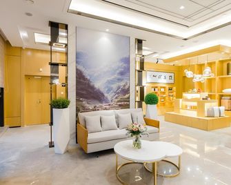 Liyi Hotel (Yangzhou Ancient Canal Dongguan Street) - Yangzhou - Lobby