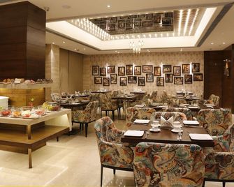 Xenious Ln Courtyard Hotel - Ajmer - Restaurante