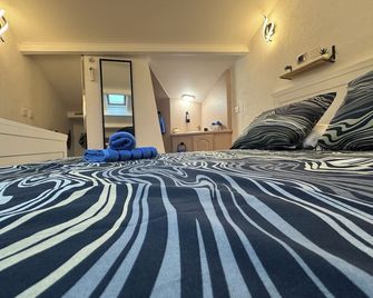 Appartement en duplex - Nice - Chambre