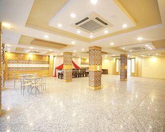 OYO 11005 Hotel Shanti Palace - Agra - Lobby