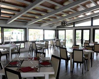 Il Poggio dei Pettirossi - Montefalco - Restaurant