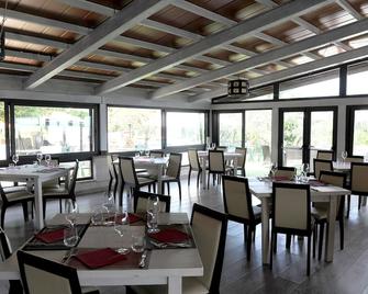 Il Poggio dei Pettirossi - Montefalco - Restaurant