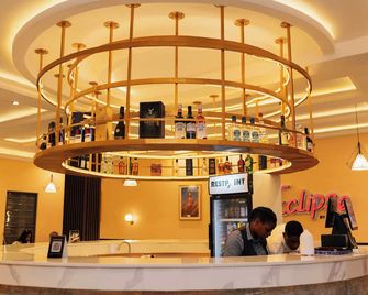 The Manor Hotel by Luckzi - Owerri - Recepción