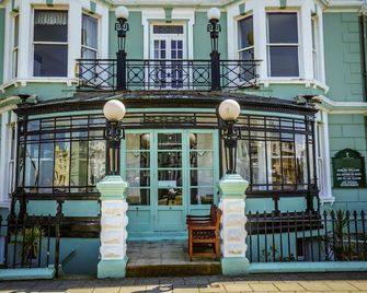 The Marlborough Hotel - Llandudno - Building