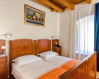 Rooms Miron - Sumartin - Habitación