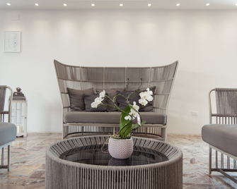 Adria Beach Hotel - Alba Adriatica - Lobby