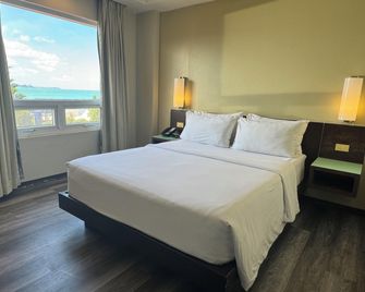 Circle Inn - Iloilo City Center - Iloilo City