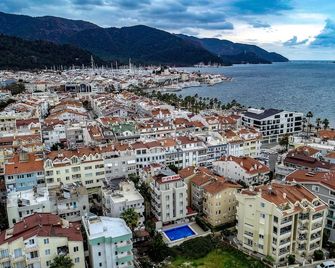 City Hotel Marmaris - Marmaris - Vista del exterior