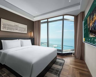 Grand Madison Qingdao Harbour View Central - Qingdao