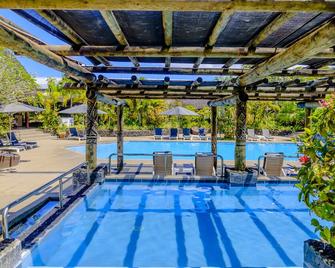 塔努阿土西塔拉酒店 - 阿皮亞 - 阿皮亞 - 游泳池