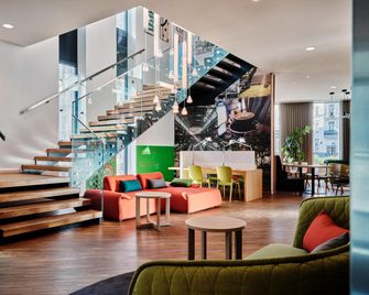 Holiday Inn Warsaw City Centre By IHG - Varsovia - Recepción