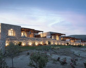 Deluxe Suite by Horizon Suites Milos - Plaka - Gebäude