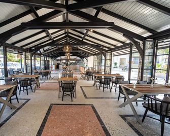 Blue Star Hotel - אולודניז - מסעדה