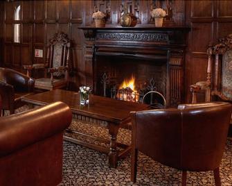 Monk Fryston Hall Hotel - Leeds - Lounge