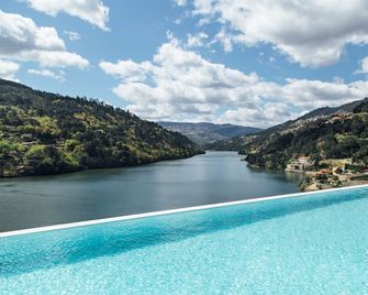 Douro Royal Valley Hotel & Spa - Baiao - Bazén