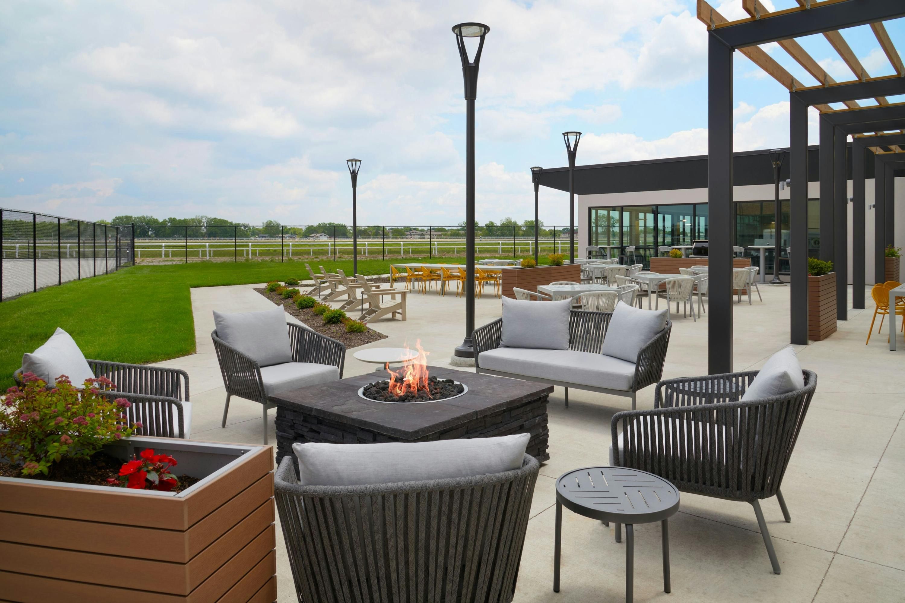 Fairfield by Marriott Inn & Suites Columbus - Columbus - Innenhof