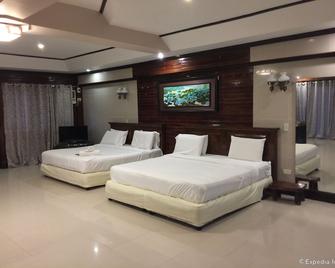 Dumaluan Beach Resort - Panglao - Bedroom