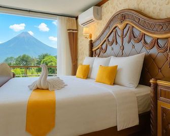 Royal Hotel and Outbound Trawas - Trawas - Habitación