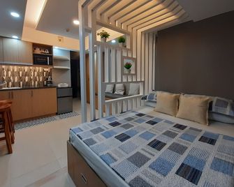 Refreshing like the comfort of your home. Indulge yourself in Tagaytay! - Tagaytay - Bedroom