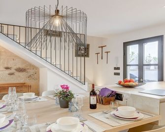 Beautiful townhouse Wi-Fi, plunge pool - Pollença - Salle à manger