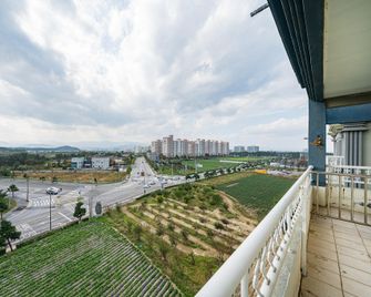 Gangneung Gyeongpodae Interpark - Gangneung - Balcony