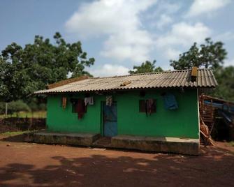 Bastar homestays! Satyendras Cottage! Tribal to its core! - Jagdalpur - Building