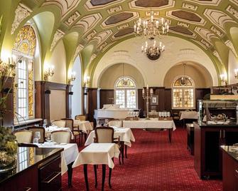 Weinhaus Uhle - Schwerin - מסעדה