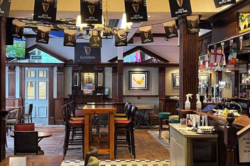 The Globe Inn - אברדין - בר