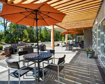 TownePlace Suites by Marriott Grand Rapids Wyoming - Wyoming - Innenhof