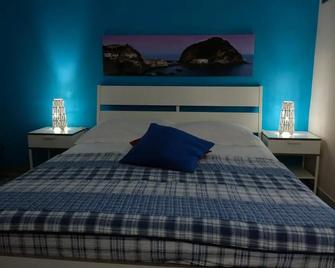 Bed & Breakfast Il Golfo - Naples - Bedroom