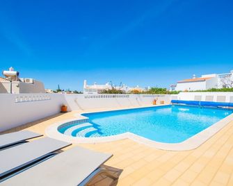 32A Vale do milho Stunning Detached Villa Close to the Beach - Lagoa - Pool