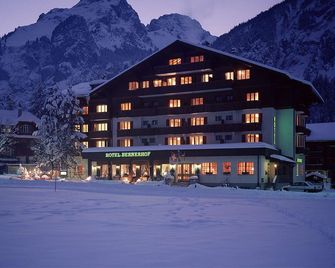 Bernerhof Swiss Quality Hotel - Kandersteg - Edificio