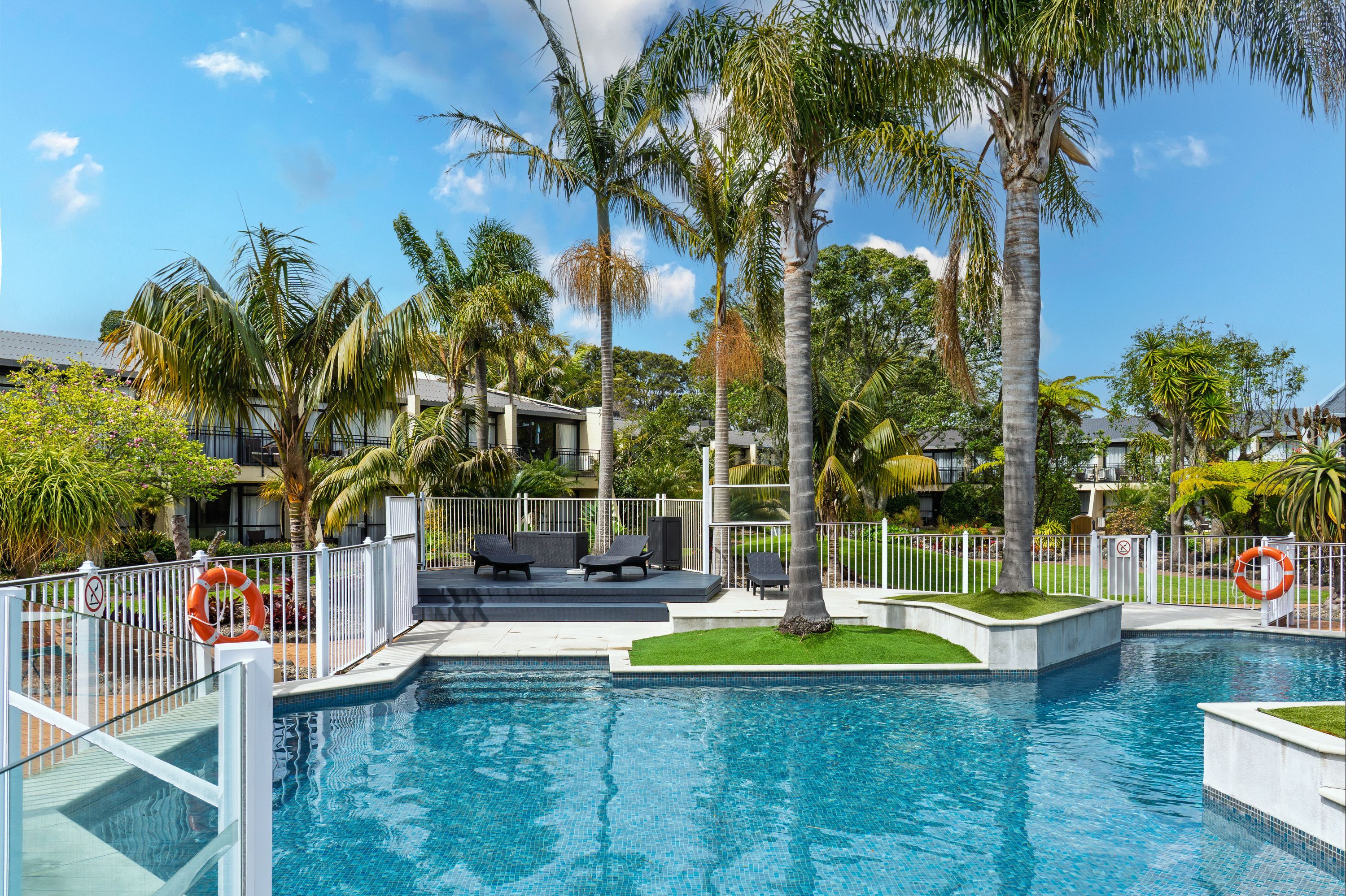 Holiday Inn Auckland Airport By IHG - אוקלנד - בריכה