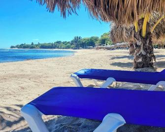 Costambar Beachside Serviced Apartment with Pool no1 - San Felipe de Puerto Plata - Playa