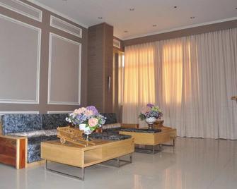 Hotel Lapira Vigan - Vigan City - Living room