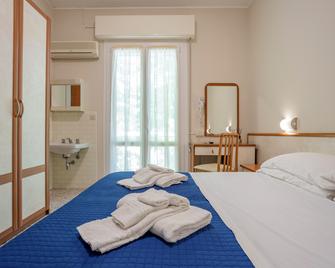 Hotel Stella del Mare - Cervia - Habitación