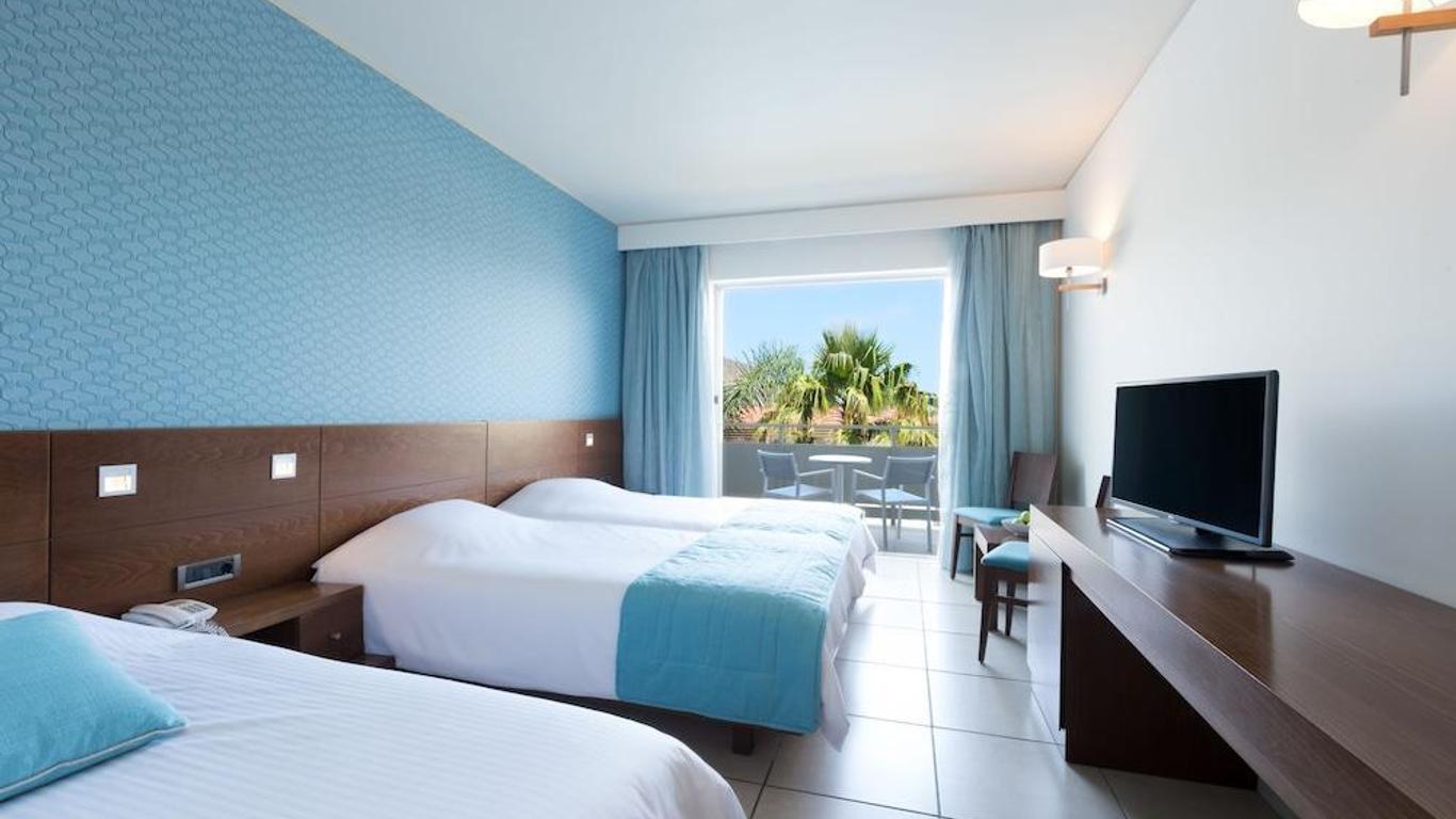 Hotel Blue Lagoon Resort