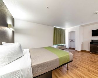 Studio 6 San Marcos, TX - סן מרקוס - חדר שינה