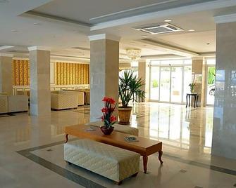 Maya World Imperial - Kemer - Lobby