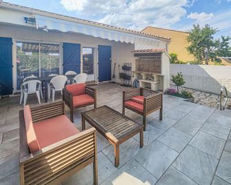 2 Bedroom Cozy Home In Portiragnes - Portiragnes - Innenhof