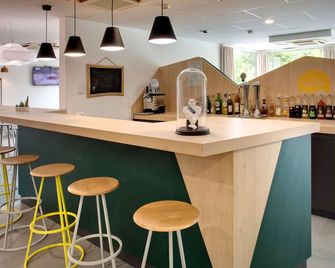 Ibis Styles Clermont Ferrand Sud - Clermont-Ferrand - Bar