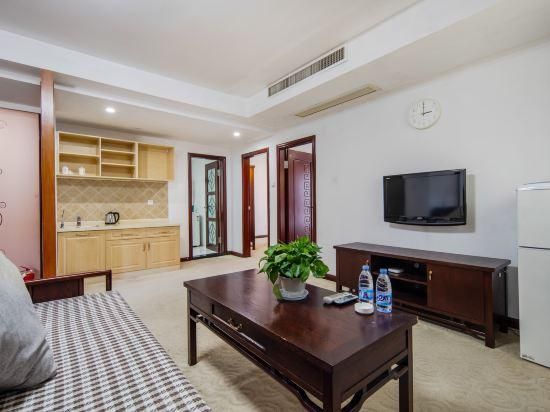 Nantong Sakula Mansyon Hotel - Nantong - Living room